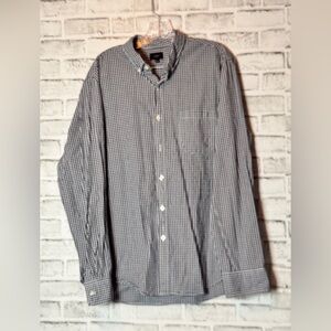 J. Crew‎ Black and White Casual Button Down Shirt Classic Design